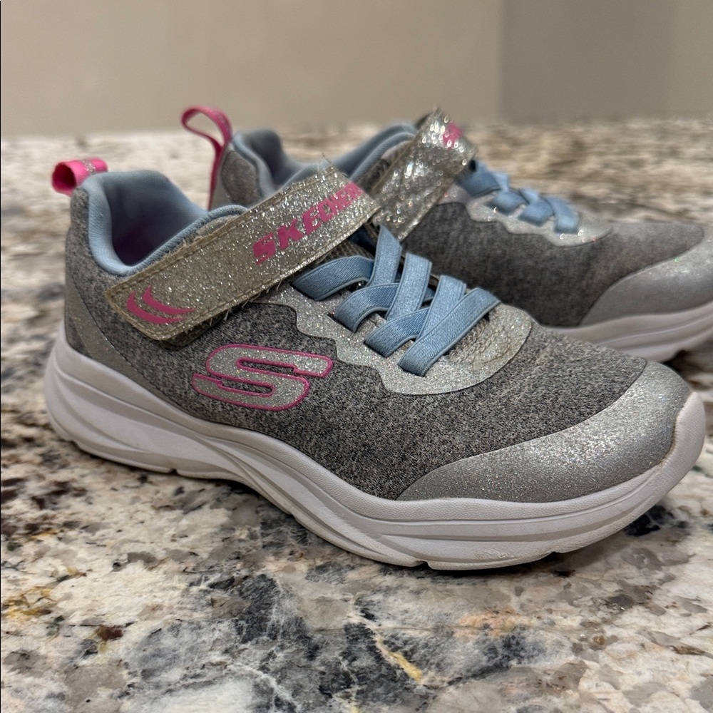 Skechers Kids' Silver and Pink Sneakers